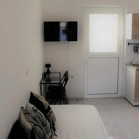 Serendipity Plus Родос