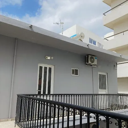 Serendipity Plus Апартаменты *